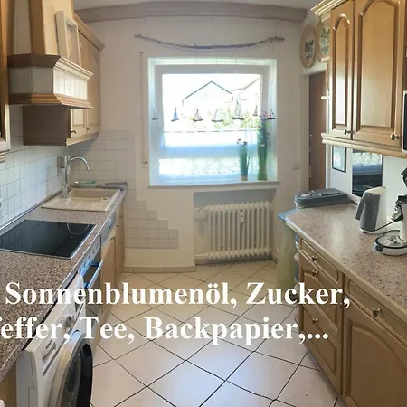 4-zimmer Kinderfreundliche Ferienwohnung Apartament Friedrichshafen